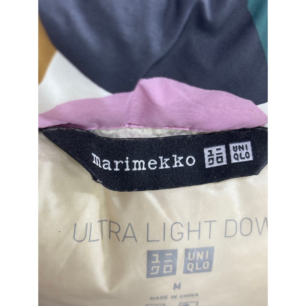 Uniqlo x Marimekko Ultra Light Down Jacket Hooded Puffer Multi Geometric | M - Picture 5 of 9